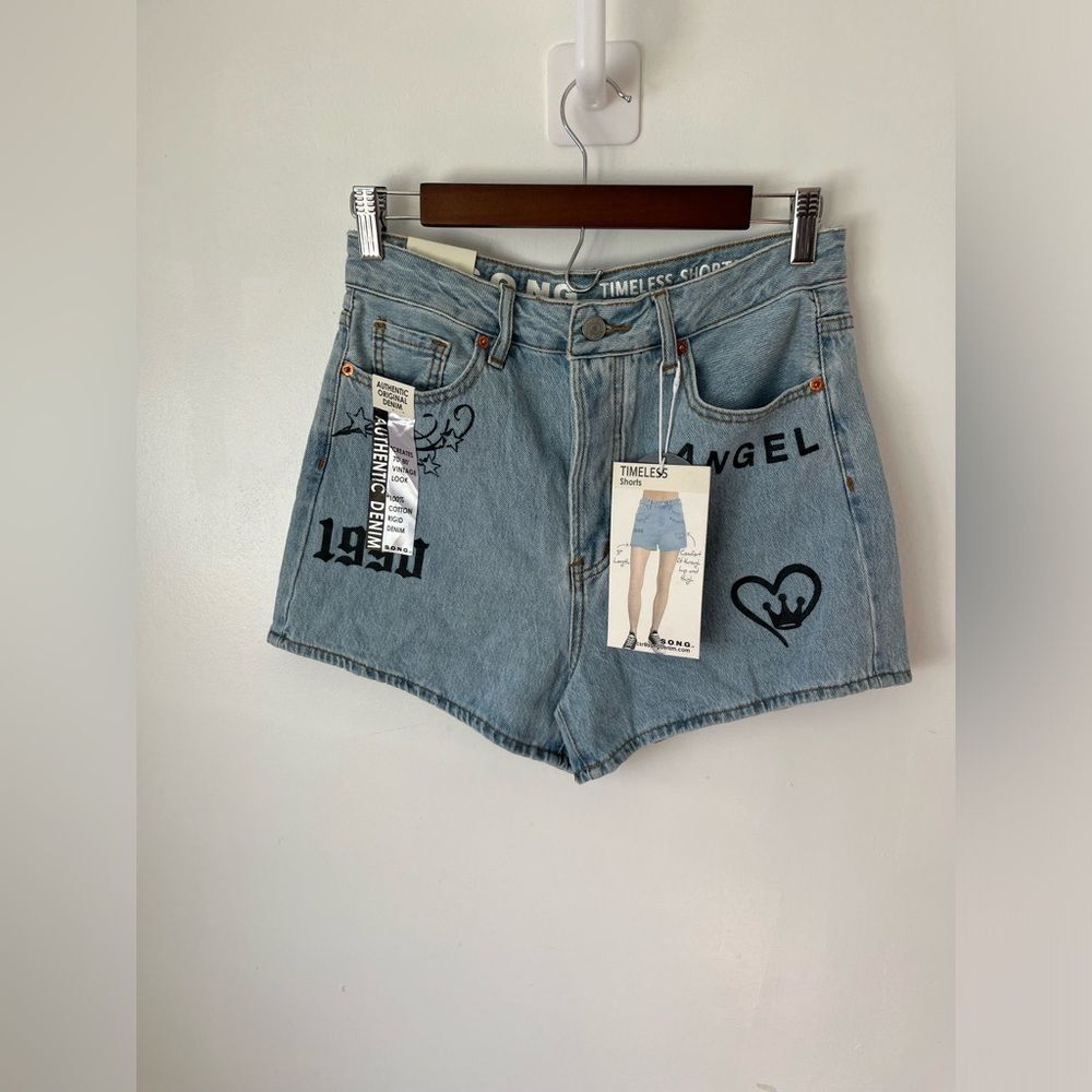 S.O.N.G Women’s Timeless Jean Shorts Denim Size 5/27 Button Fly Inseam 3’” New - Picture 4 of 10
